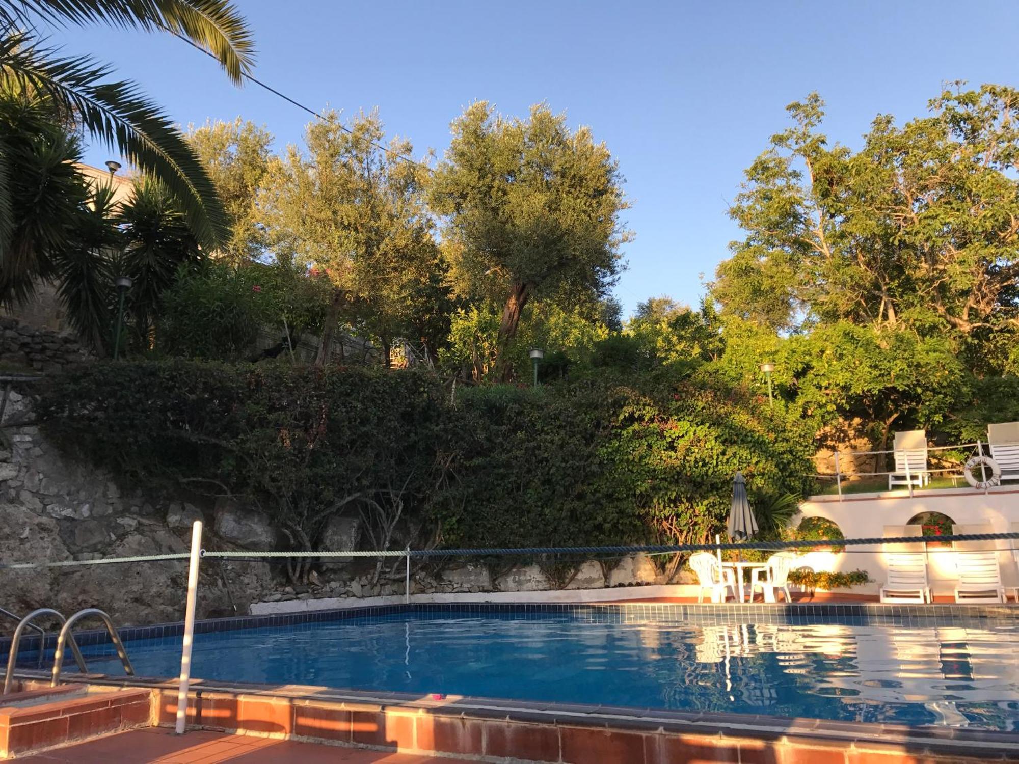Loris House Villa Маса Лубрензе Екстериор снимка