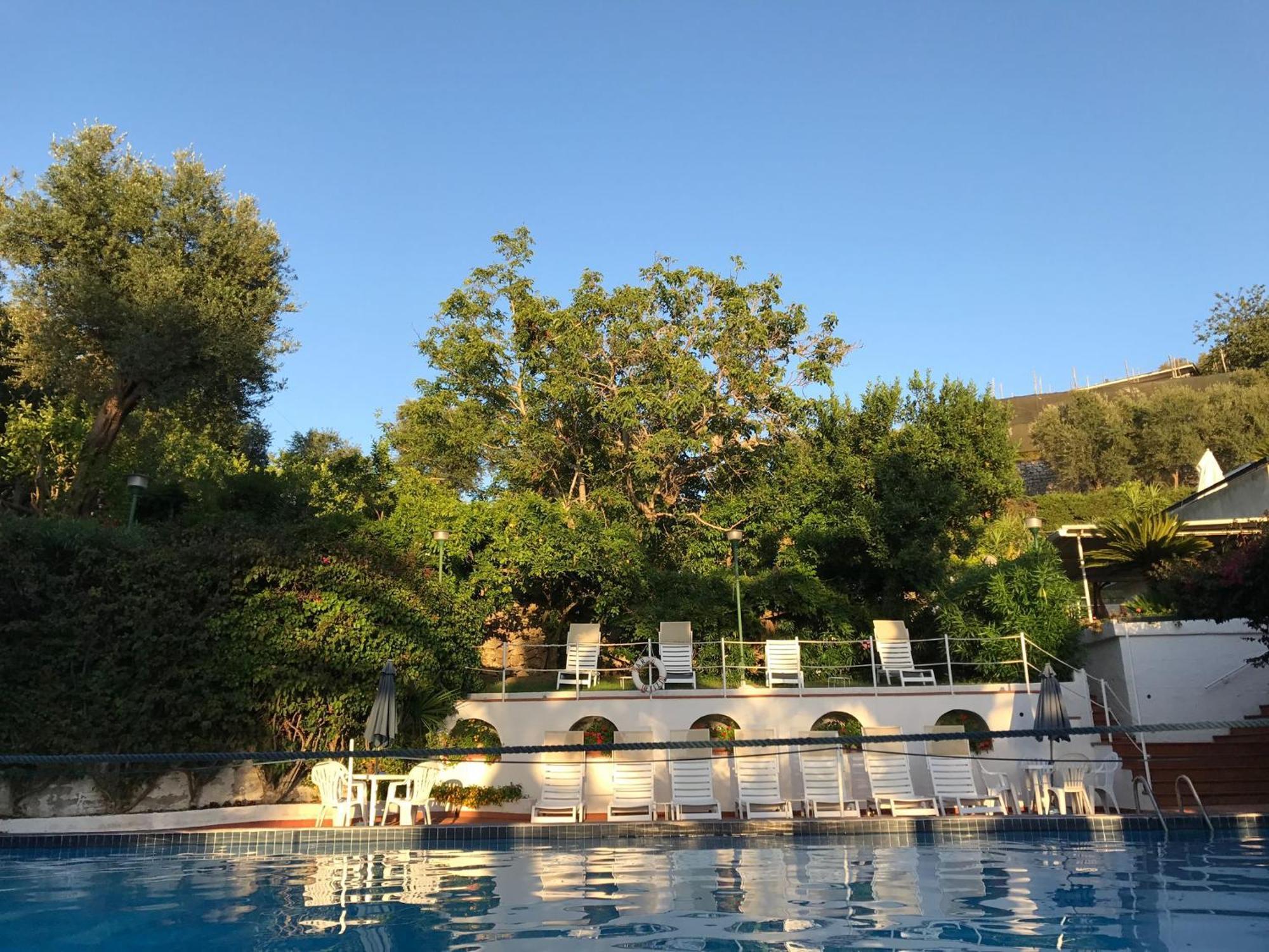 Loris House Villa Маса Лубрензе Екстериор снимка